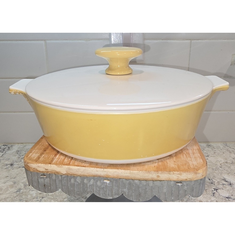 Vintage Corning Ware B-1-Bβ 1 Qt Casserole Dish with Lid Yellow Butterscotch MCM